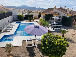 Stunning Quiet Villa with TV, Wi-fi & Private Pool - Image 3