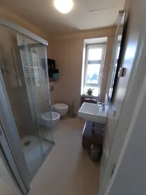 delightful apartment within walking distance of the center E6 - Image 5