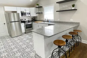 Bright & Airy Modern Home in DT Fuquay Varina - Image 2