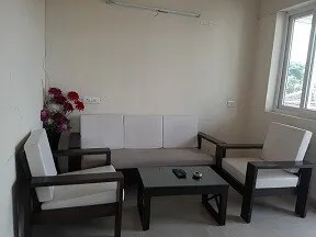 One Bedroom & Day Room @ Dona Paula 30 smt (202) - Image 5