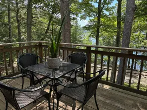 Stunning waterfront Lucerne views, private dock - Image 5
