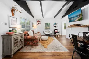 New! Cheerful 2-bedroom bungalow at Belton Lake. - Image 3