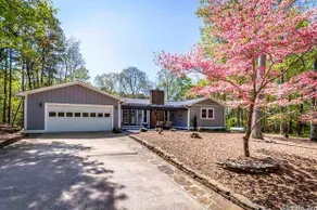Cliff Cottage Getaway by Trail- Perfect Location - Image 3