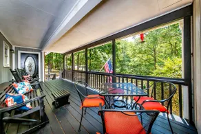 Cliff Cottage Getaway by Trail- Perfect Location - Image 5