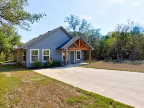 Granbury’s Perfect Getaway - Image 3