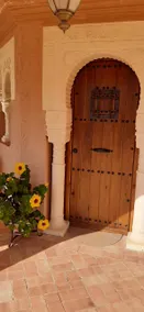 Luxury 3 BD mountainside villa, spectacular sunsets. - Image 2