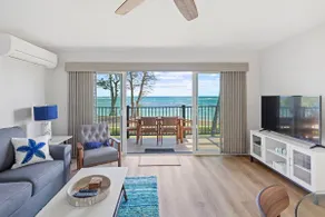 *Beachfront!* Corner Oceanview Condo w/ AC! - Image 5
