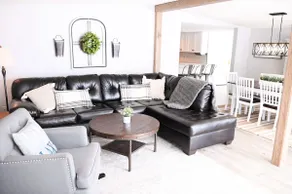 Lake Escape with paddle boards, fire pit & game room - Image 3