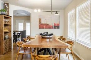 Luxury/Cozy Home 3BR/2BTH- Fully Premium Furnished - Image 3