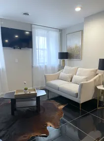 ★MODERN 1BR Apt w/ PRIVATE deck! W/D★ - Image 2