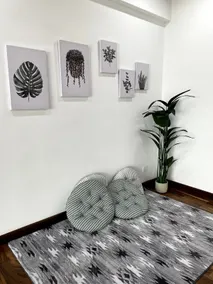 {Free Wifi}Spacious Wooden TOP Floor Apartment - Image 5