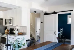 Urban Oasis! Centrally located home. King beds. - Image 4