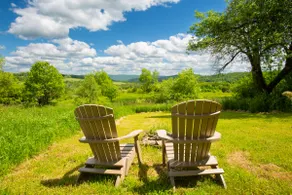 Quaint Catskills Cabin with Panoramic Views - Image 3