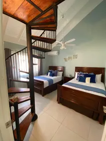 Deluxe Richmond Retreat w/ Spectacular Amenities - Image 4