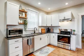 Beautiful Farmhouse close to Lanc Hershey Etown - Image 3