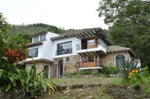 Beautiful house on the Chivor dam - Image 2
