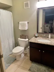 1-Bedroom walking distance to Stadium - Image 2