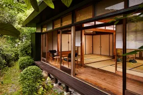 Beautiful Mid-century Japanese Villa - Image 2