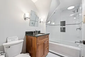 Lavish Squirrel Hill - 3rd Floor - Image 3