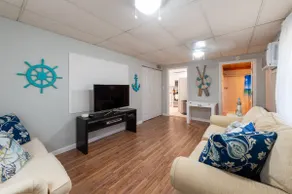 Cheerful Nautical Home near Siesta Key, FL - Image 2