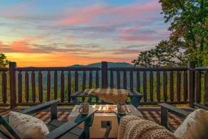 Grand Mtn Retreat: Views, Hot Tub & Theater - Image 3