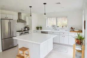 Slate Hill - A modern home tucked in the woods - Image 3