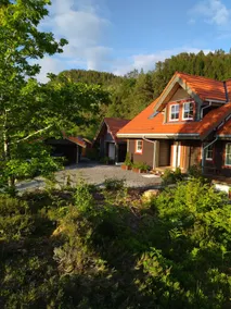 Newly built small house. - Image 5