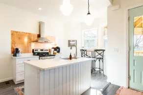 The Row House | 2bd home with River View - Image 5