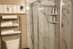 Comfortable 2Bedroom at College Hill Downtown/UO - Image 5