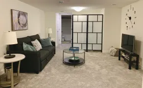 Cozy 1-bedroom private suite near YYC Airport - Image 5