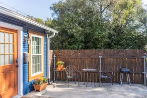 Adorable Studio Guesthouse in the Heart of Waco - Image 4