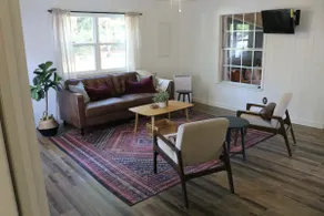 Two Bedroom Vacation Home in the Pines - Image 3