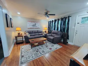Top Lexington, Ky Stays- No Cleaning Fee - Image 2