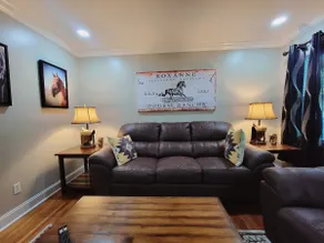 Top Lexington, Ky Stays- No Cleaning Fee - Image 3
