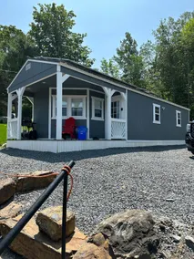 Sheltered Anchorage: 1-Bedroom River View Cottage - Image 2
