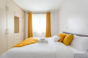 Executive APT with Self check-in and Free parking - Image 5
