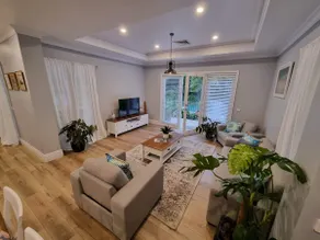Pool House - Image 3
