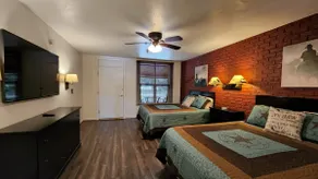 River Ranch Family Suite w/ Full Kitchen! 202 - Image 5