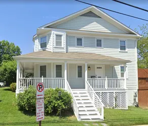 Crystal City, Arlington, 3BR/3.5BA Near Everything - Image 2
