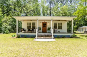 Peaceful cottage close to downtown Beaufort, SC - Image 2