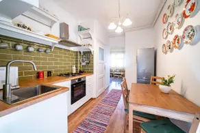 Cozy apartment in Budapest near Gellért Hill - Image 3