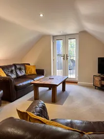 Riverside Cottage with Hot Tub - Image 4