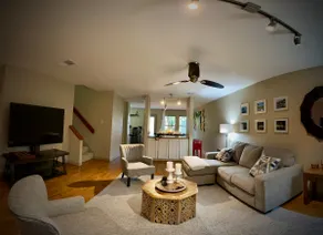 Beautiful 3-Bedroom Townhome!!! - Image 2