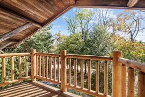 Cheerful 5 Bedroom Mountain House (Bearfoot Pines) - Image 2