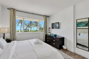 NEW 'SeaBreeze' Bright 1 Bedroom Ocean view #301 - Image 3