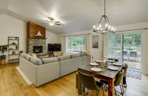 Whidbey Retreat, Peaceful & Private Getaway, Hot Tub, Fire Pit - Image 5