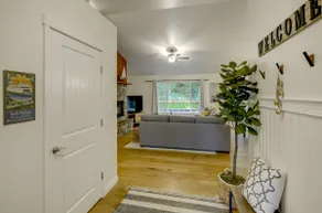 Whidbey Retreat, Peaceful & Private Getaway, Hot Tub, Fire Pit - Image 2