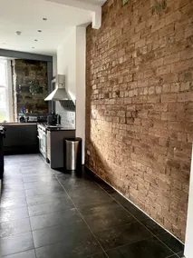 Modern 3 Bedroom Flat in Glasgow - Image 4