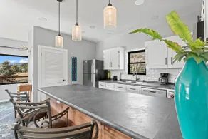 Private Condo 2 - Image 4