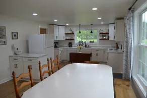Farmhouse on Century Family Farm - Image 3